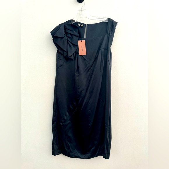Miu Miu Dresses & Skirts - MIU MIU NEW with tags dress black silk with detail shoulder